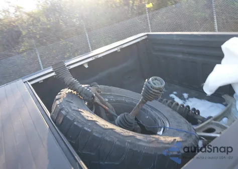 2004 Ford F-150 Fx4/Lariat/Xlt from USA, damaged, VIN 1FTPW14504KA52344